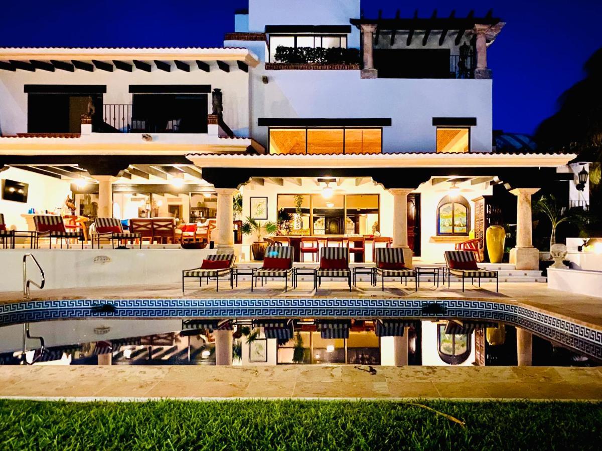 Villa Albatros Oceanfront Luxury Hotelzone Cancún Exteriér fotografie